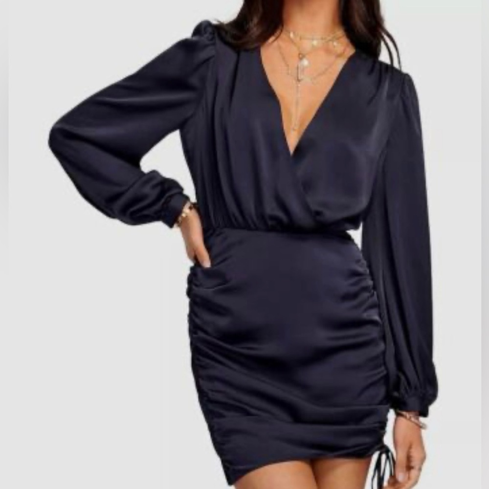 Women's Navy Satin Long-Sleeve V-Neck Ruched Mini Dress